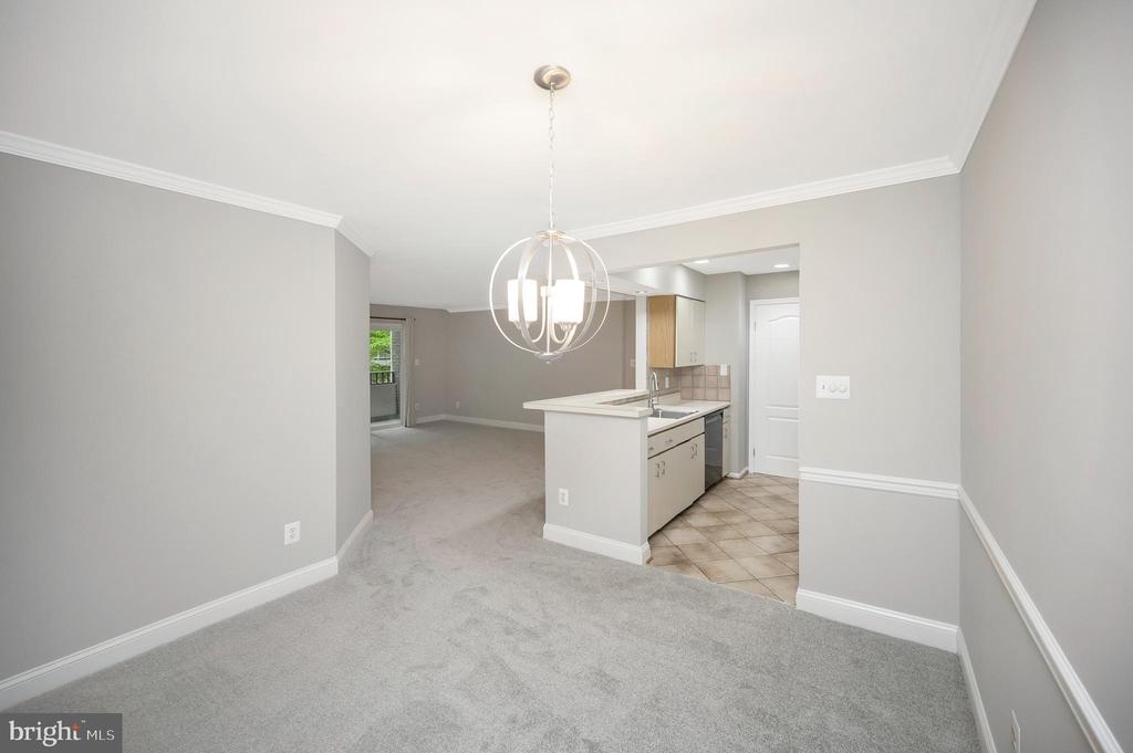 7714 LAFAYETTE FOREST DRIVE 24