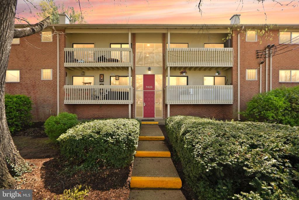 7423 LITTLE RIVER TURNPIKE 202