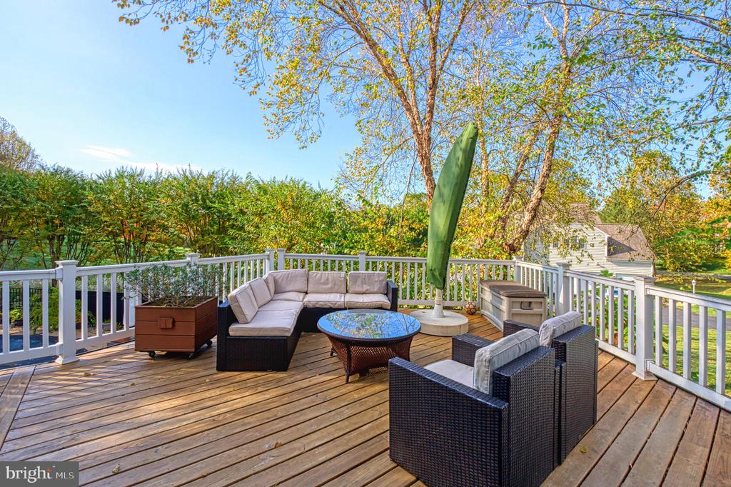 10409 DUNN MEADOW ROAD
