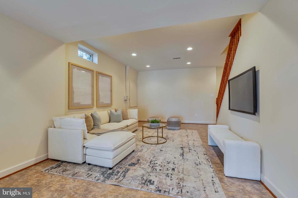 10409 DUNN MEADOW ROAD