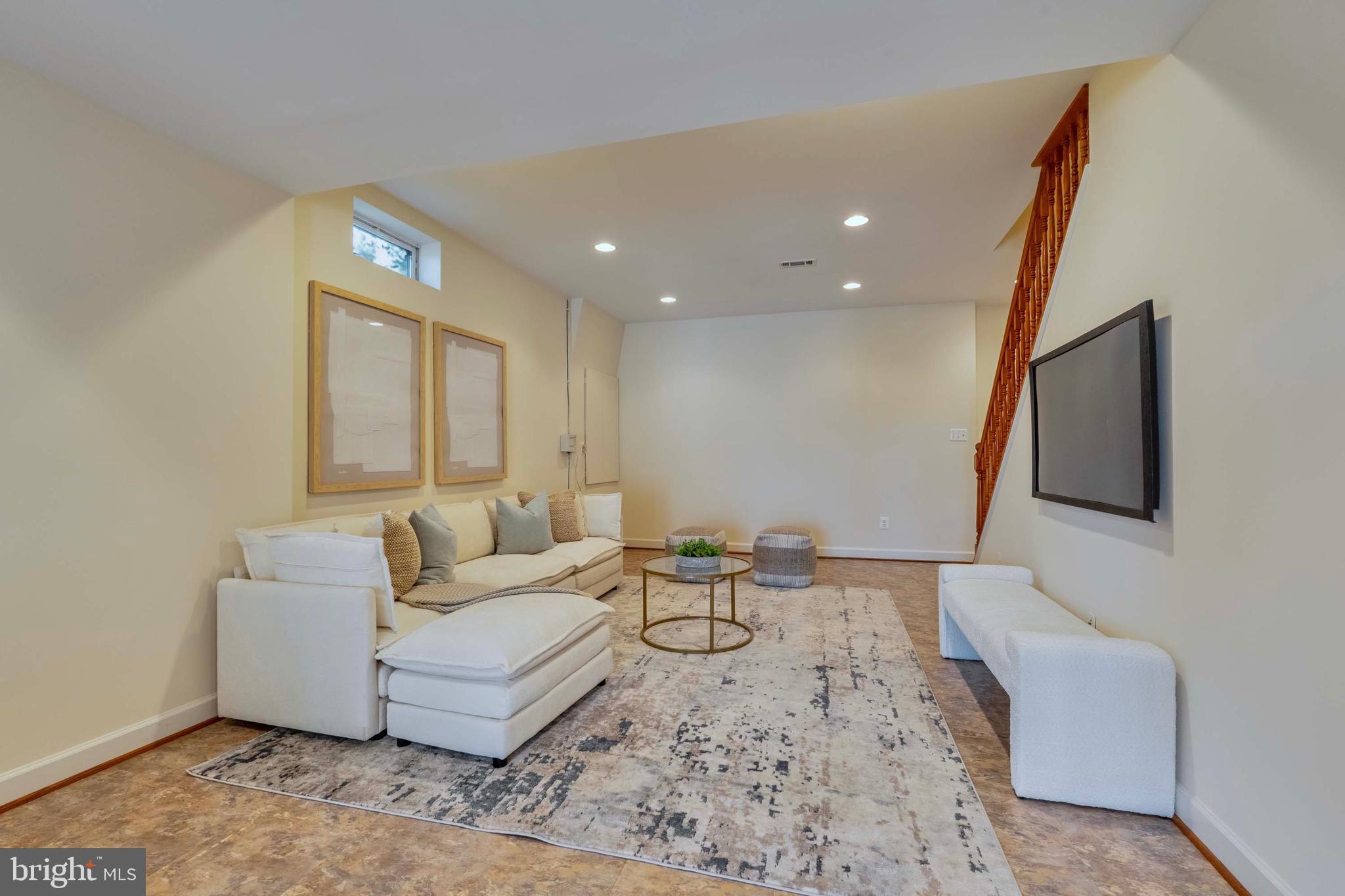 10409 DUNN MEADOW ROAD