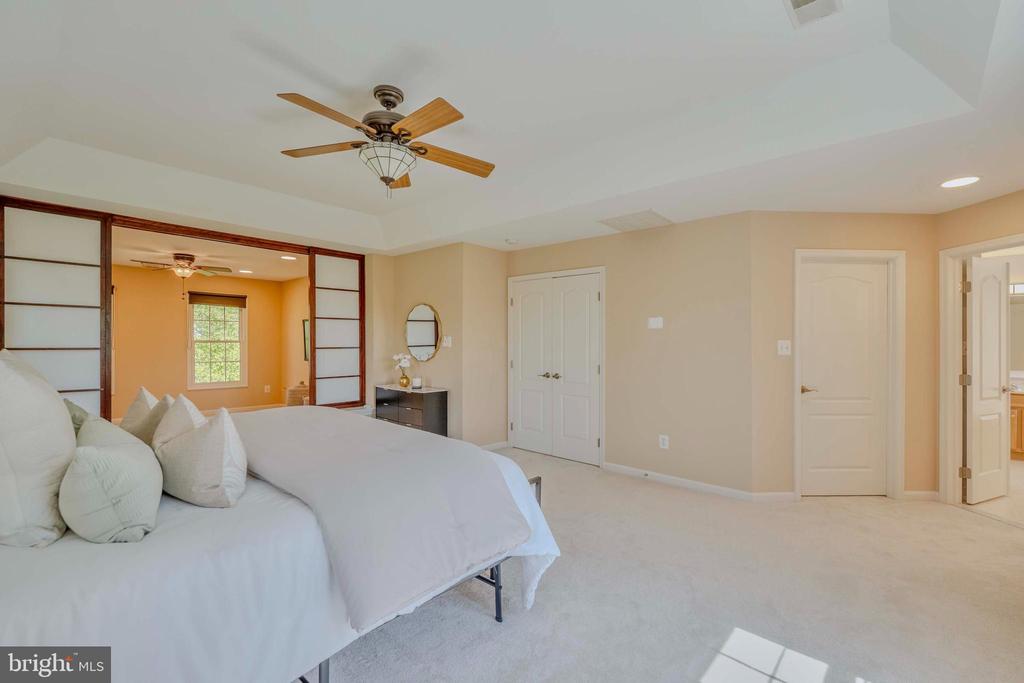 10409 DUNN MEADOW ROAD