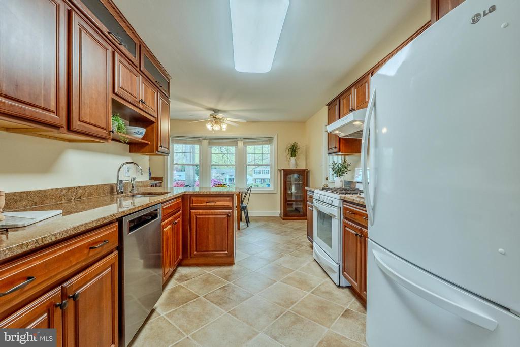 8717 HIGDON DRIVE