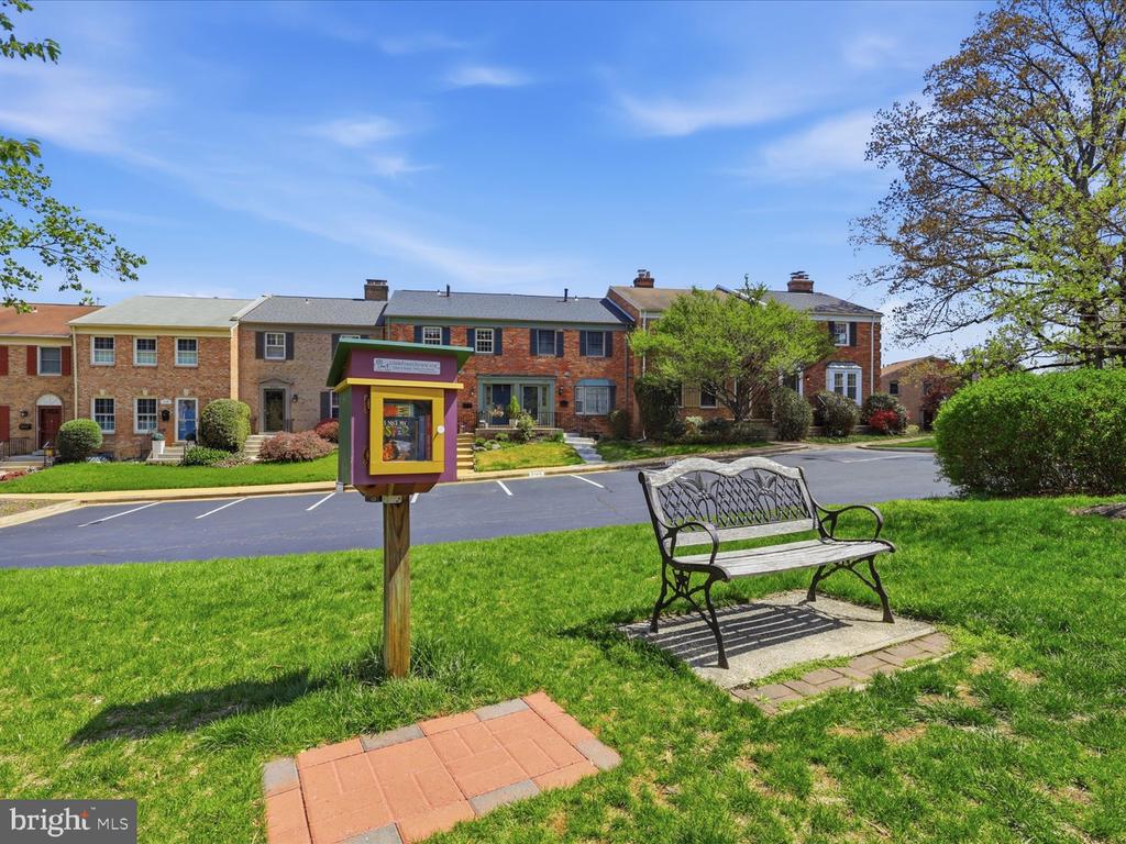 9251 BAILEY LANE