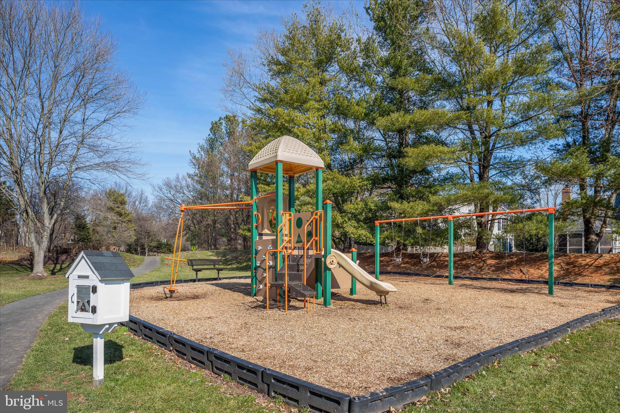 13132 THORNAPPLE PLACE