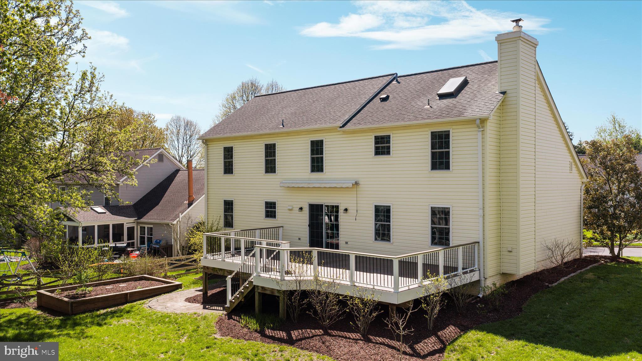 13132 THORNAPPLE PLACE