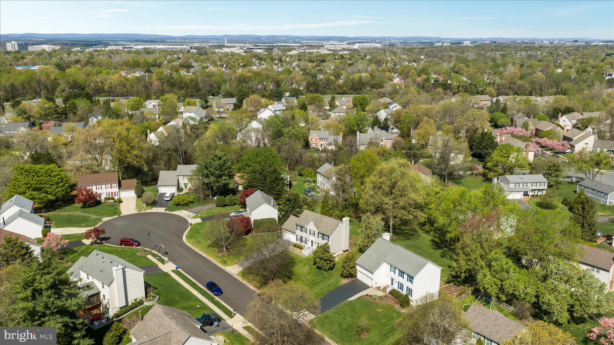 13132 THORNAPPLE PLACE