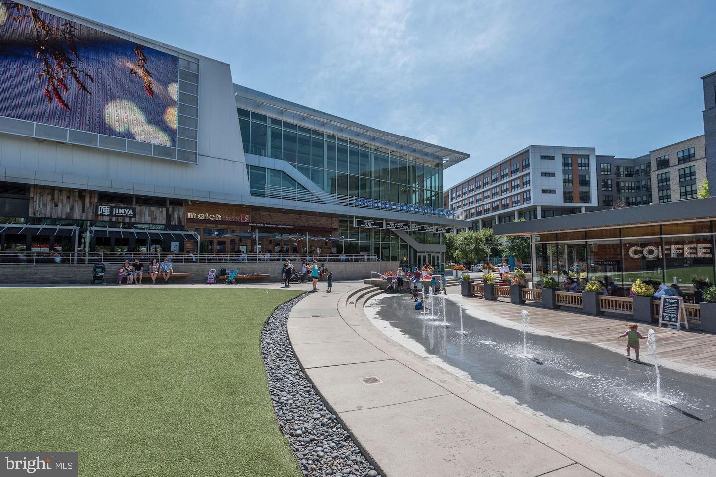 2205 WESTMORELAND STREET