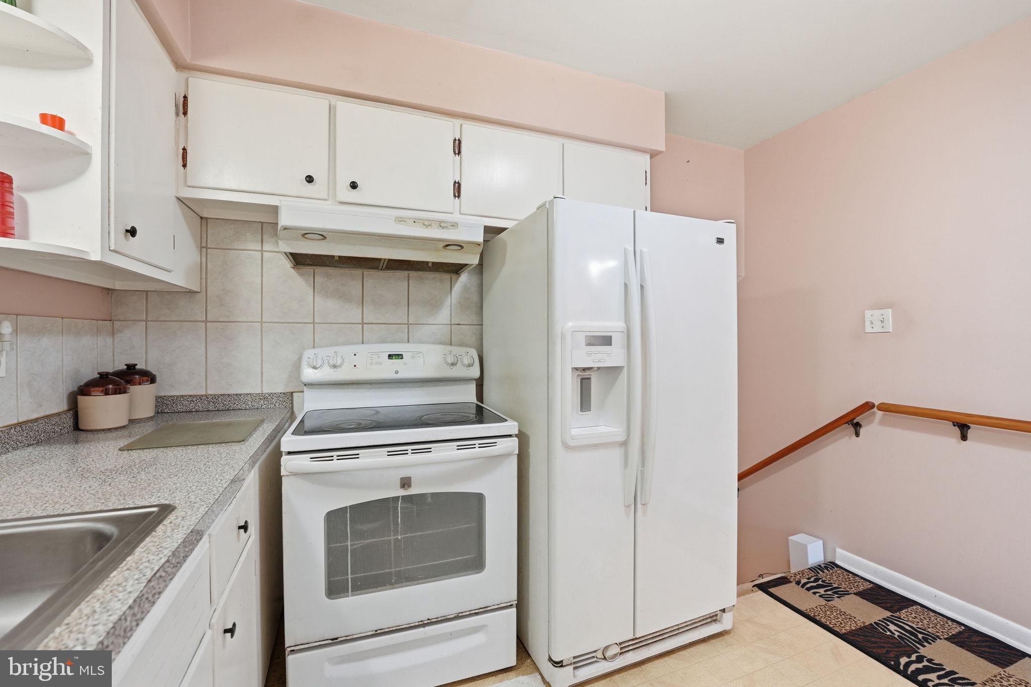 5209 COLUMBIA ROAD