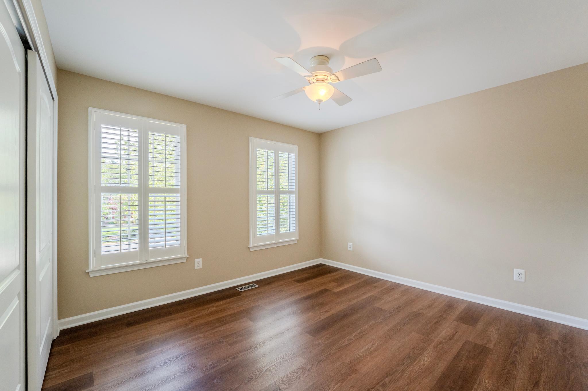 1327 MURRAY DOWNS WAY