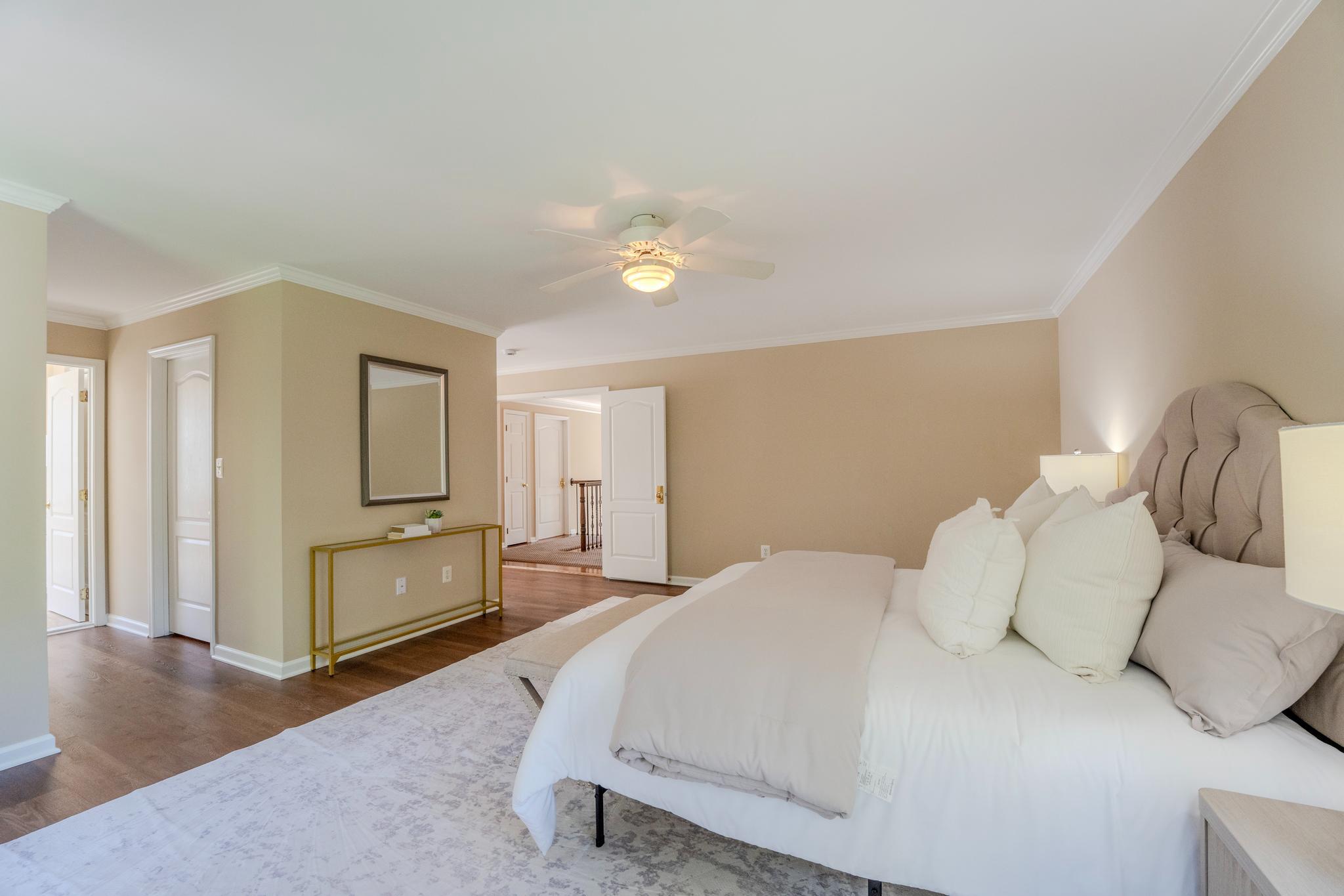 1327 MURRAY DOWNS WAY