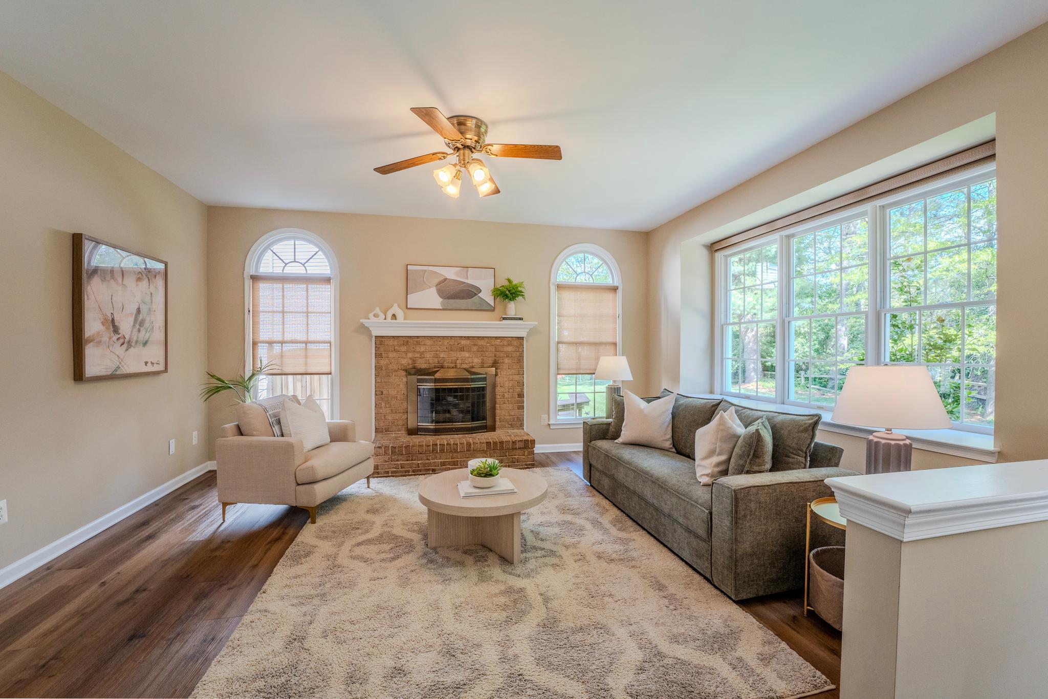 1327 MURRAY DOWNS WAY