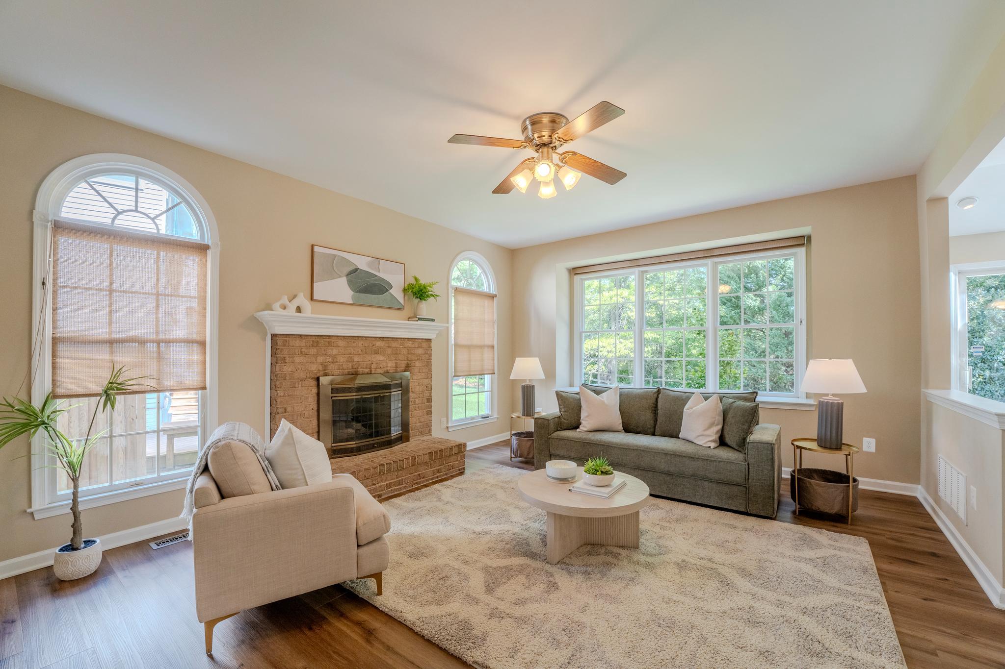 1327 MURRAY DOWNS WAY