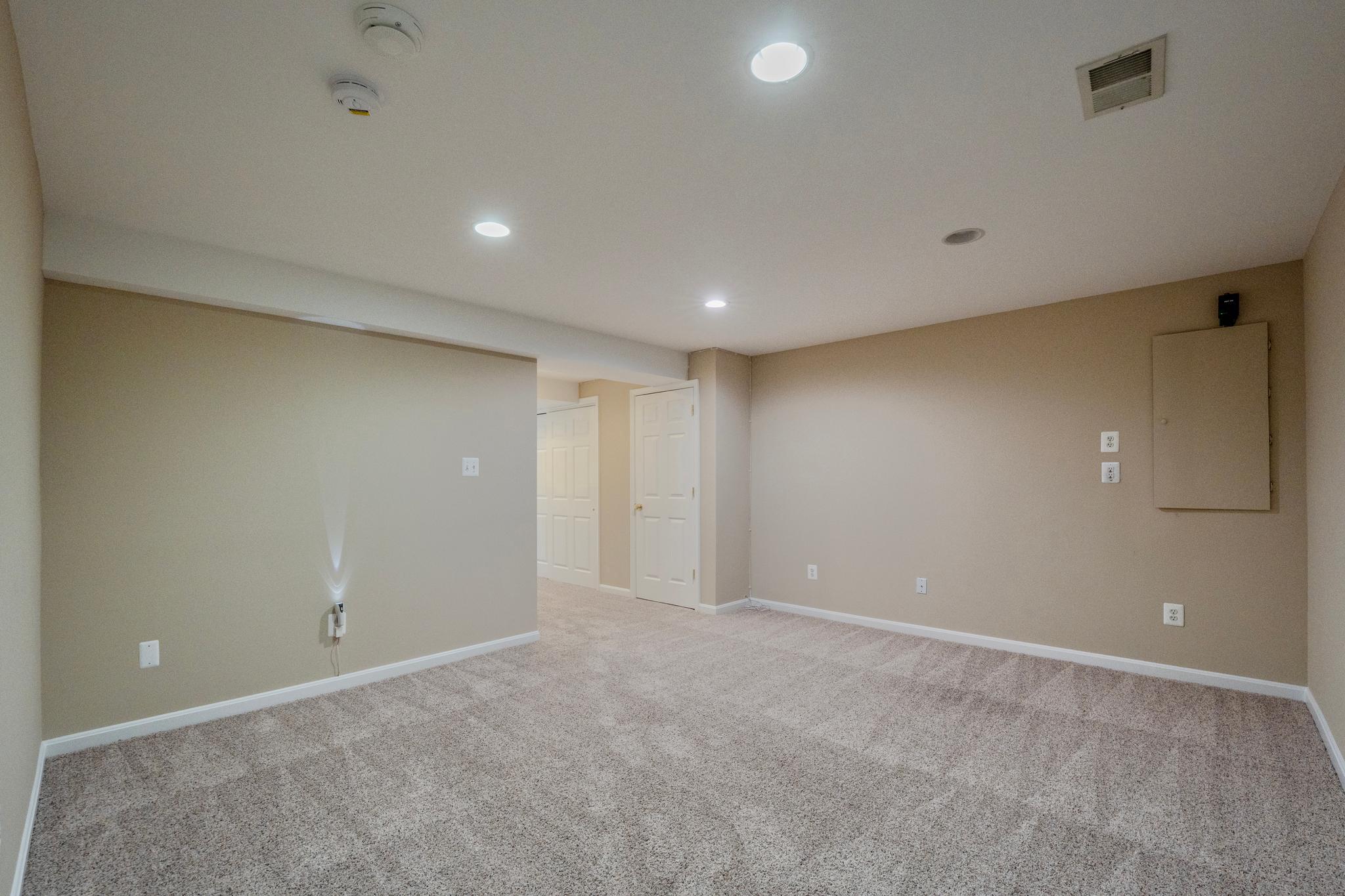 1327 MURRAY DOWNS WAY