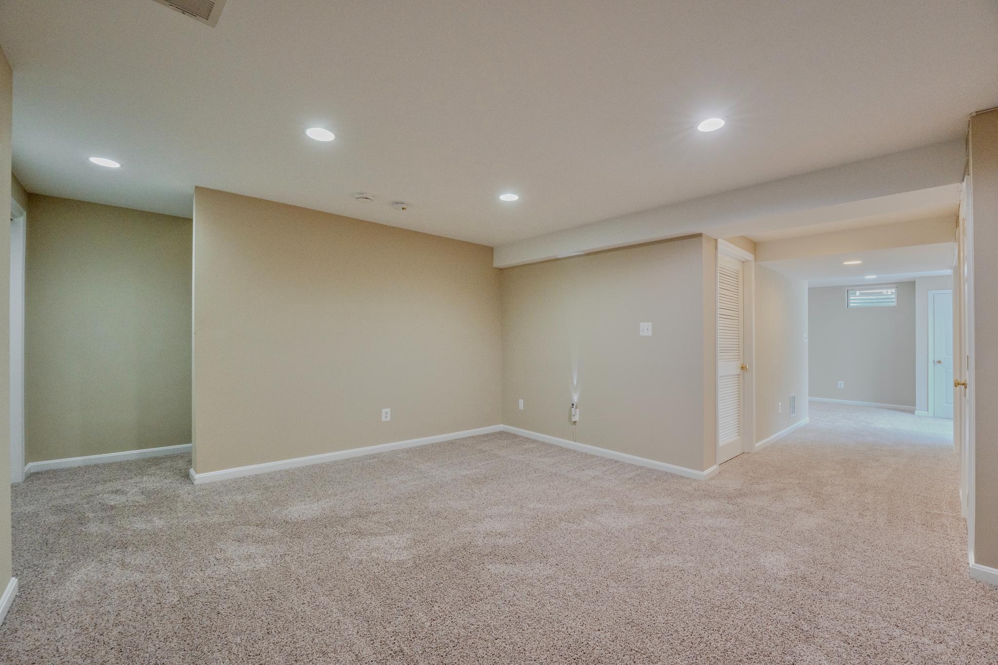 1327 MURRAY DOWNS WAY