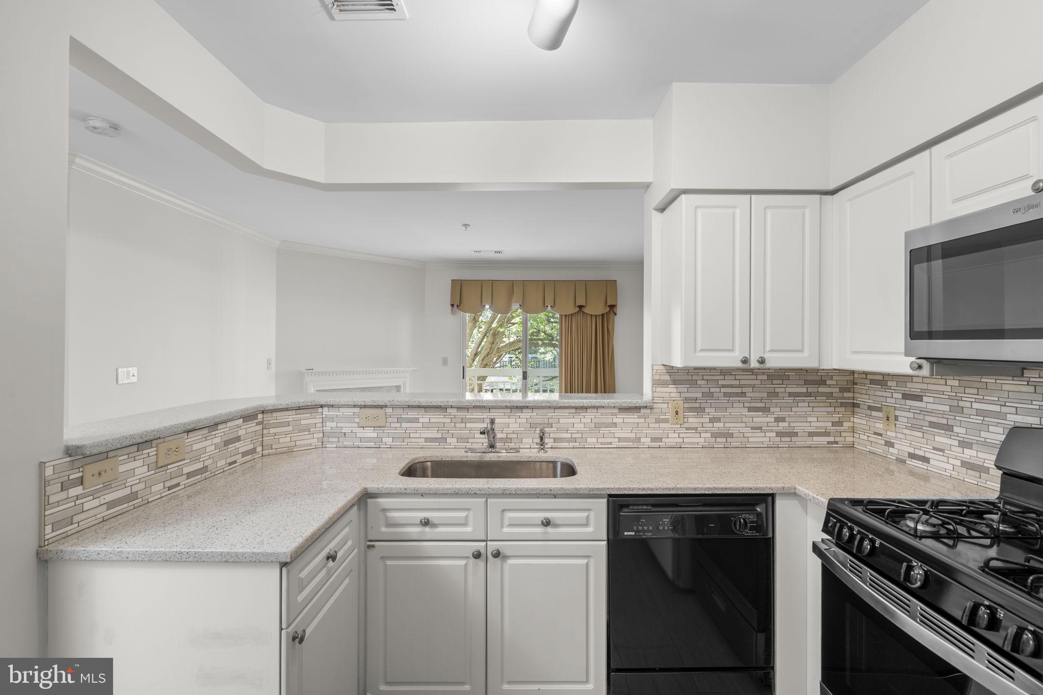 12915 ALTON SQUARE 213