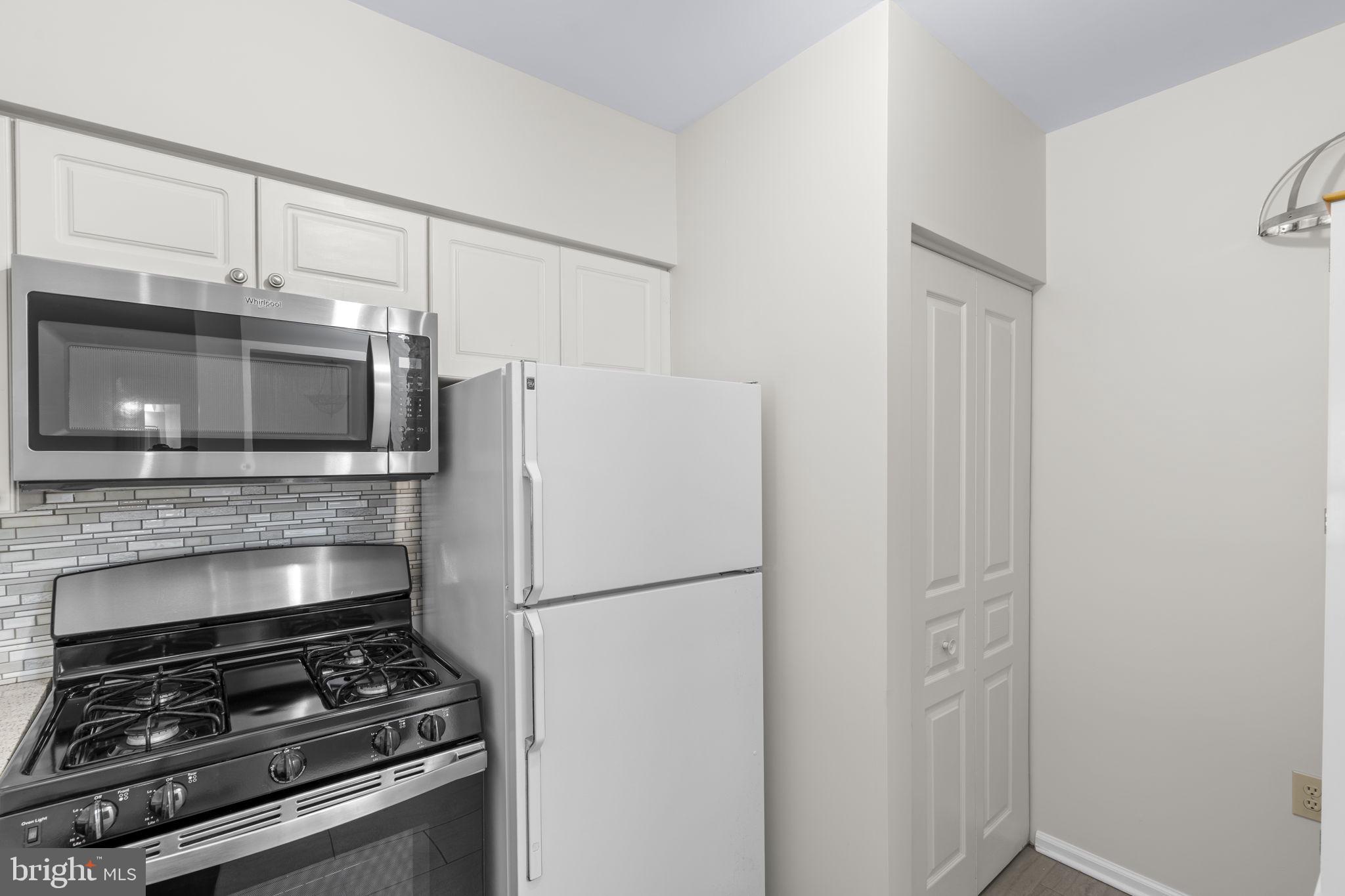 12915 ALTON SQUARE 213