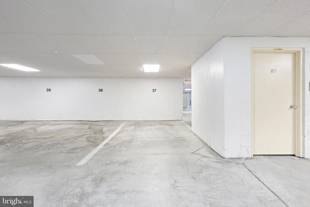 12915 ALTON SQUARE 213