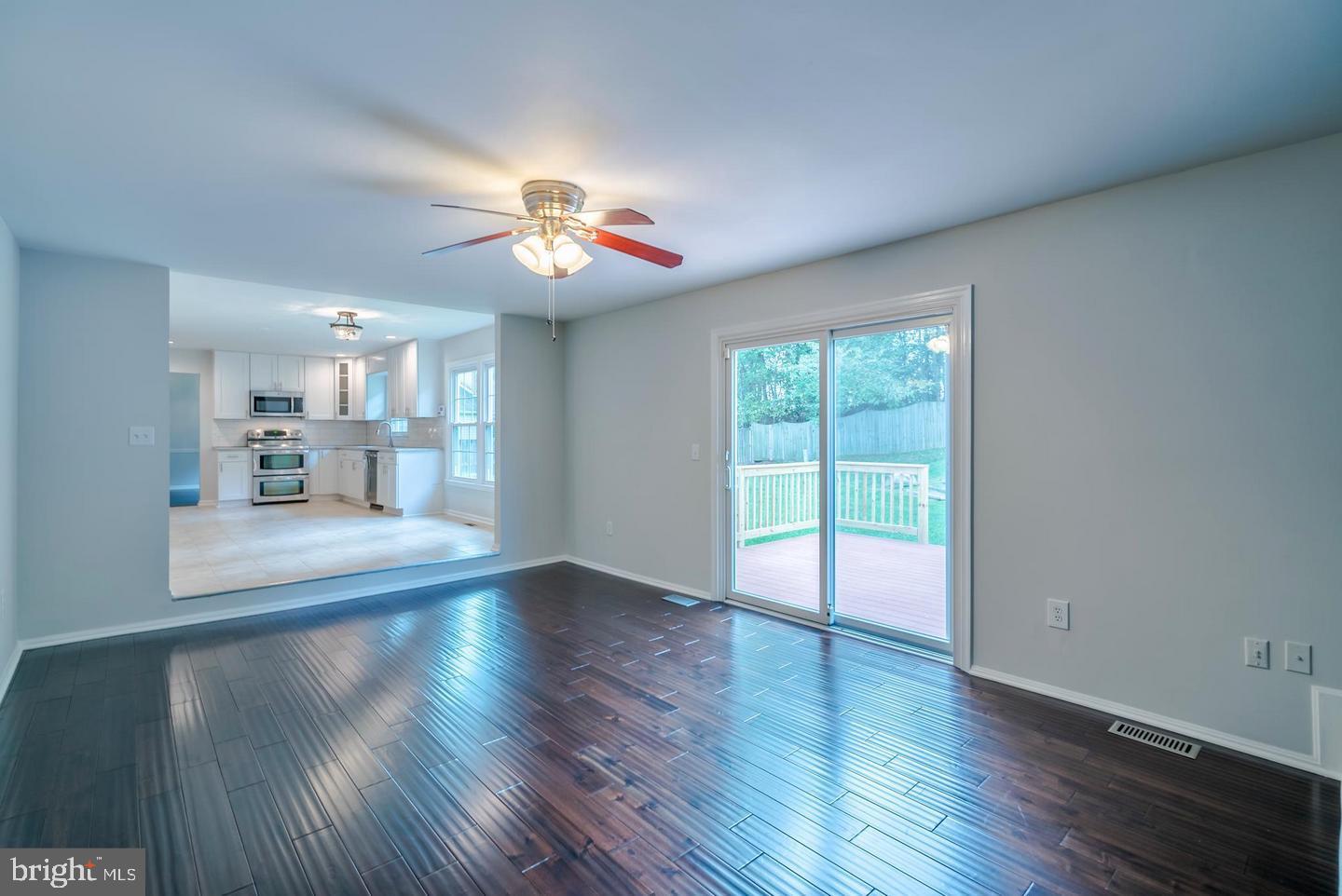 503 HUNT WAY LANE
