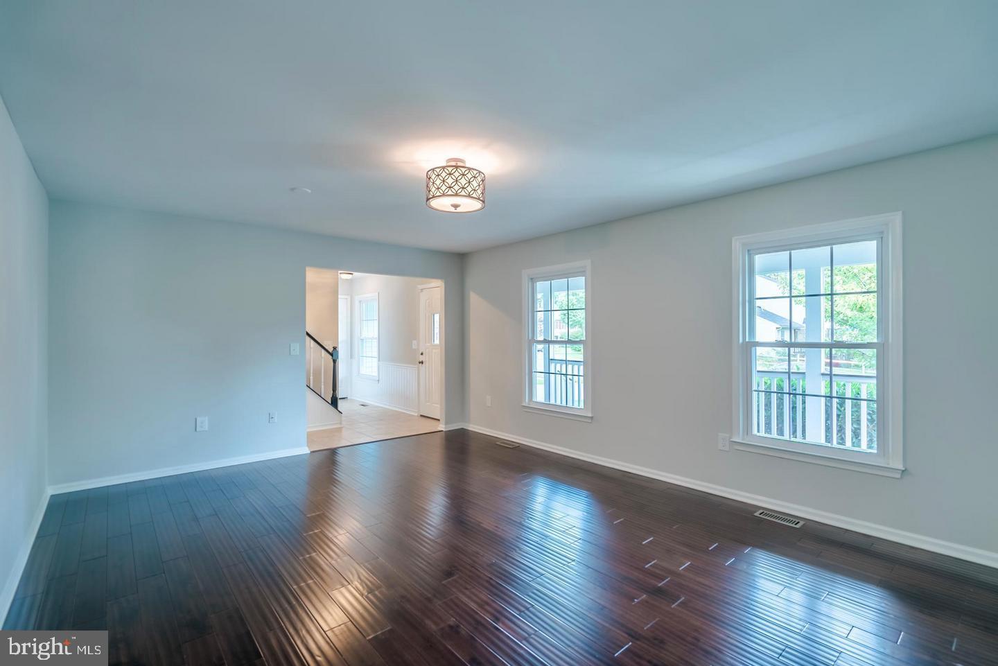 503 HUNT WAY LANE