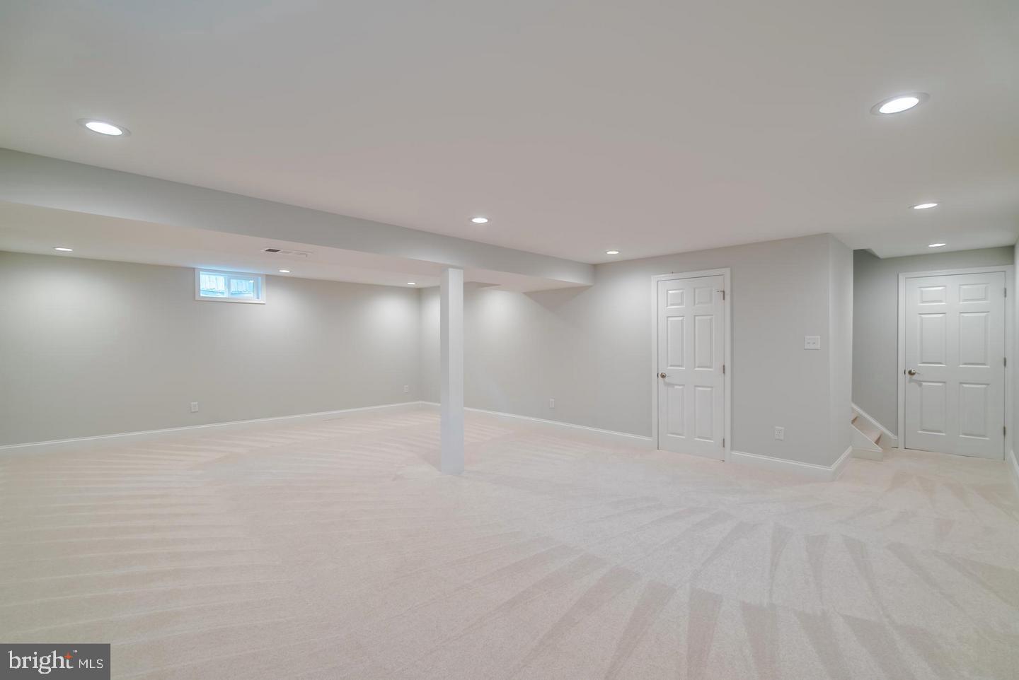 503 HUNT WAY LANE
