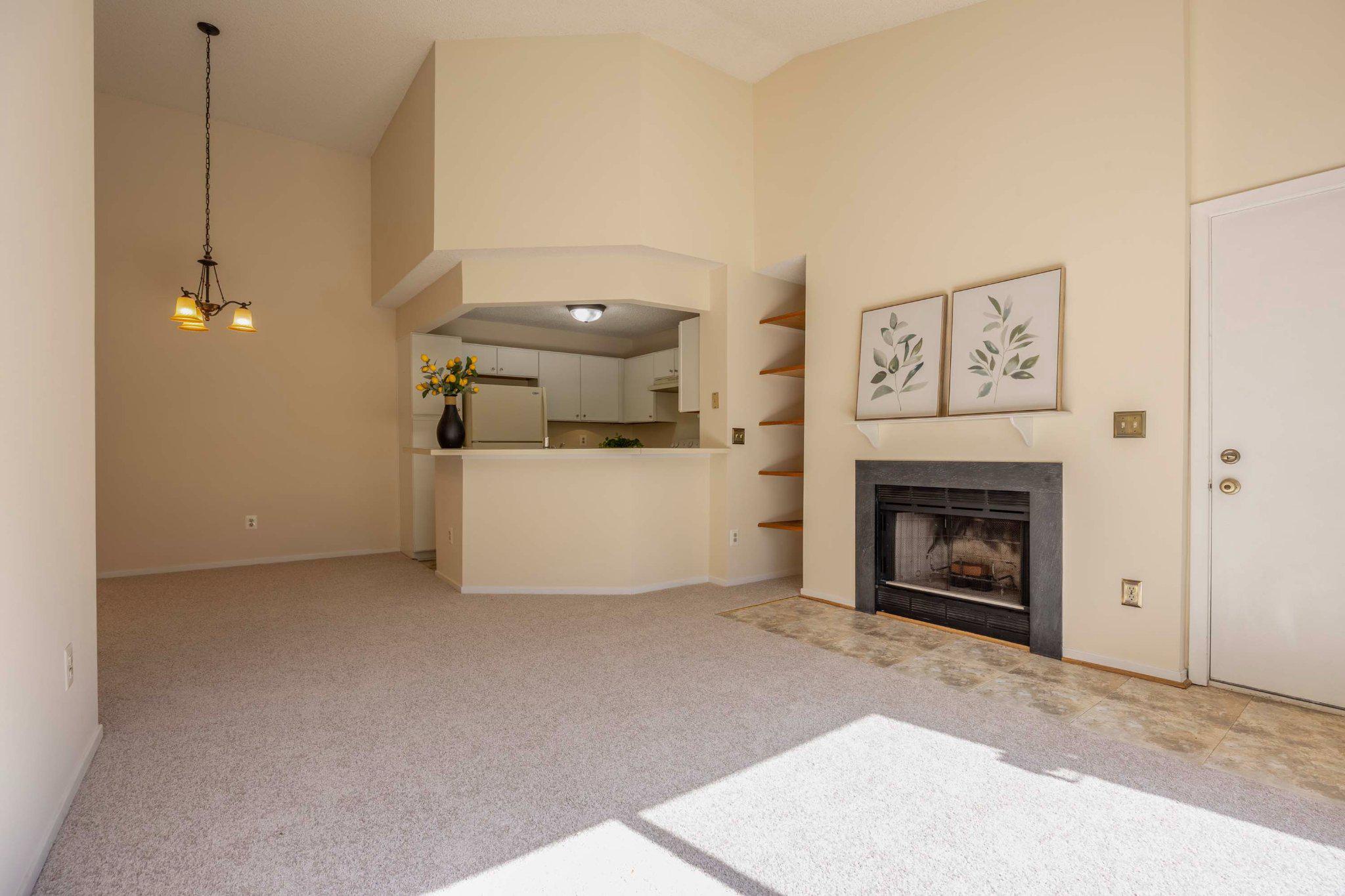 11703 SUMMERCHASE CIRCLE B B