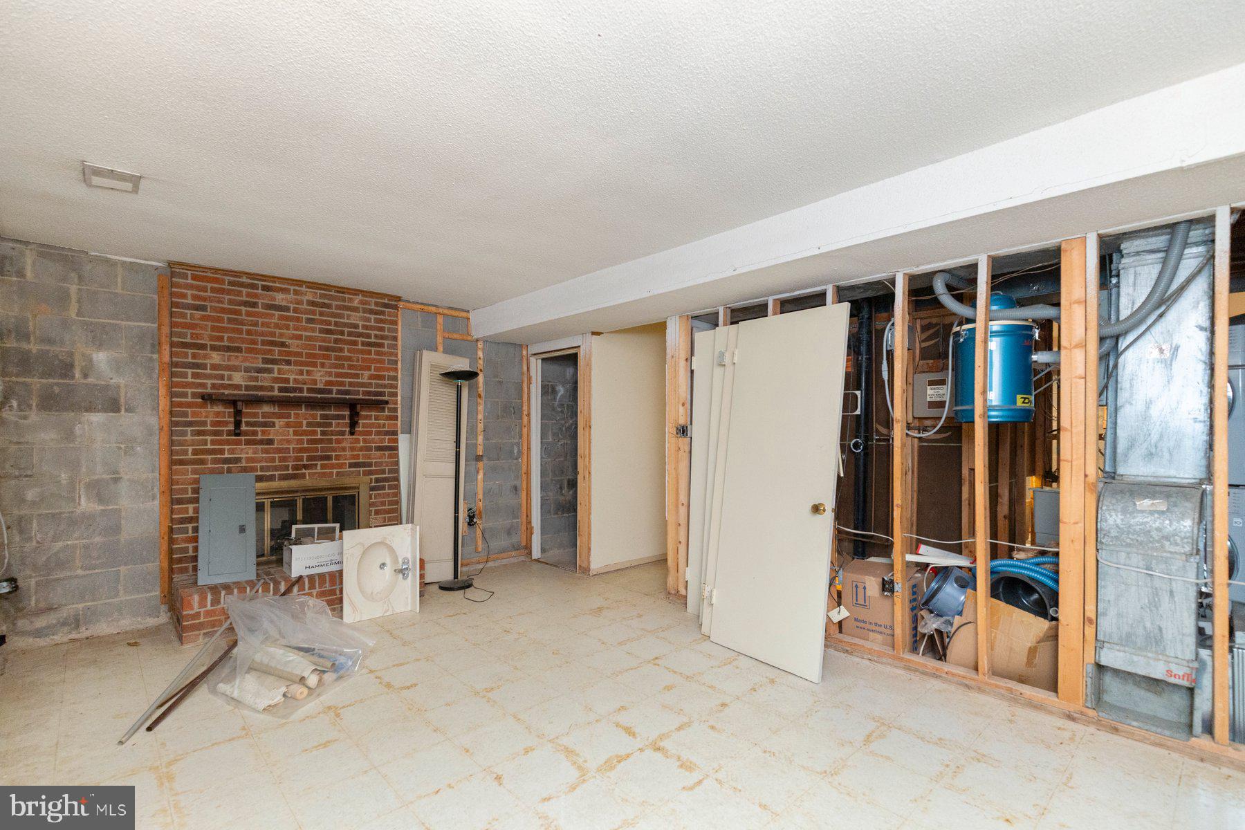 4560 BOGART COURT