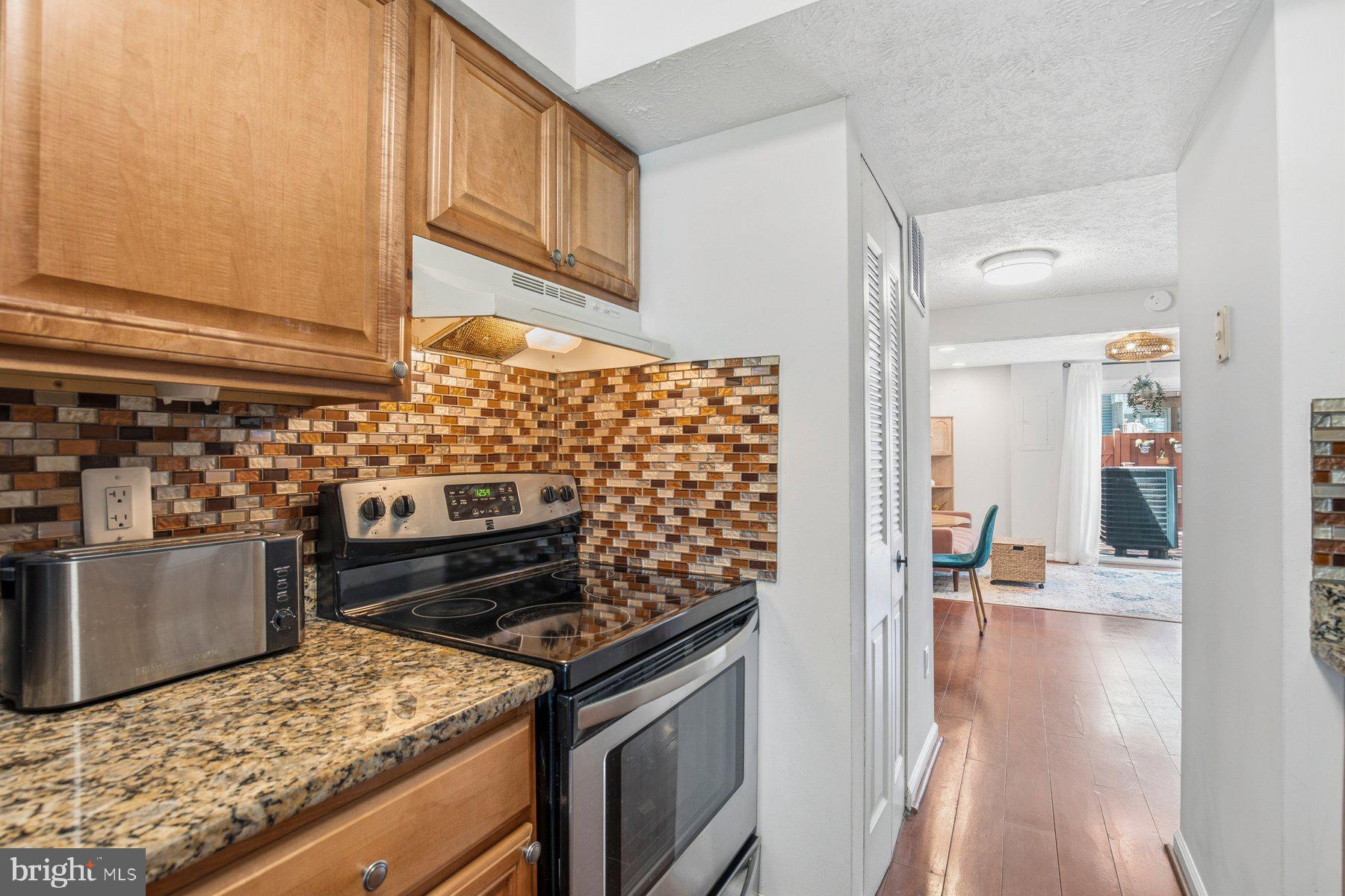 8621 KENOSHA COURT
