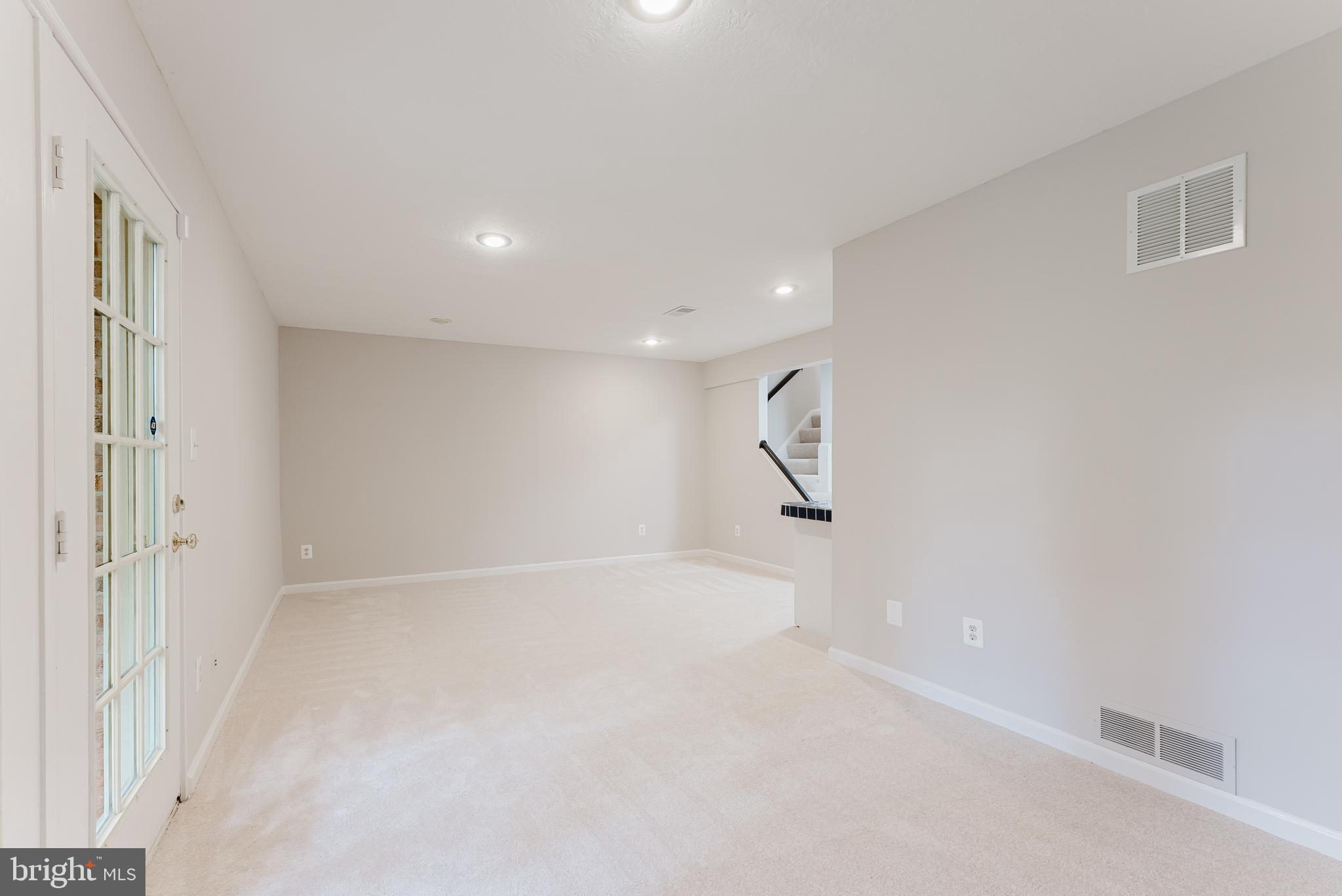3929 CLARES COURT