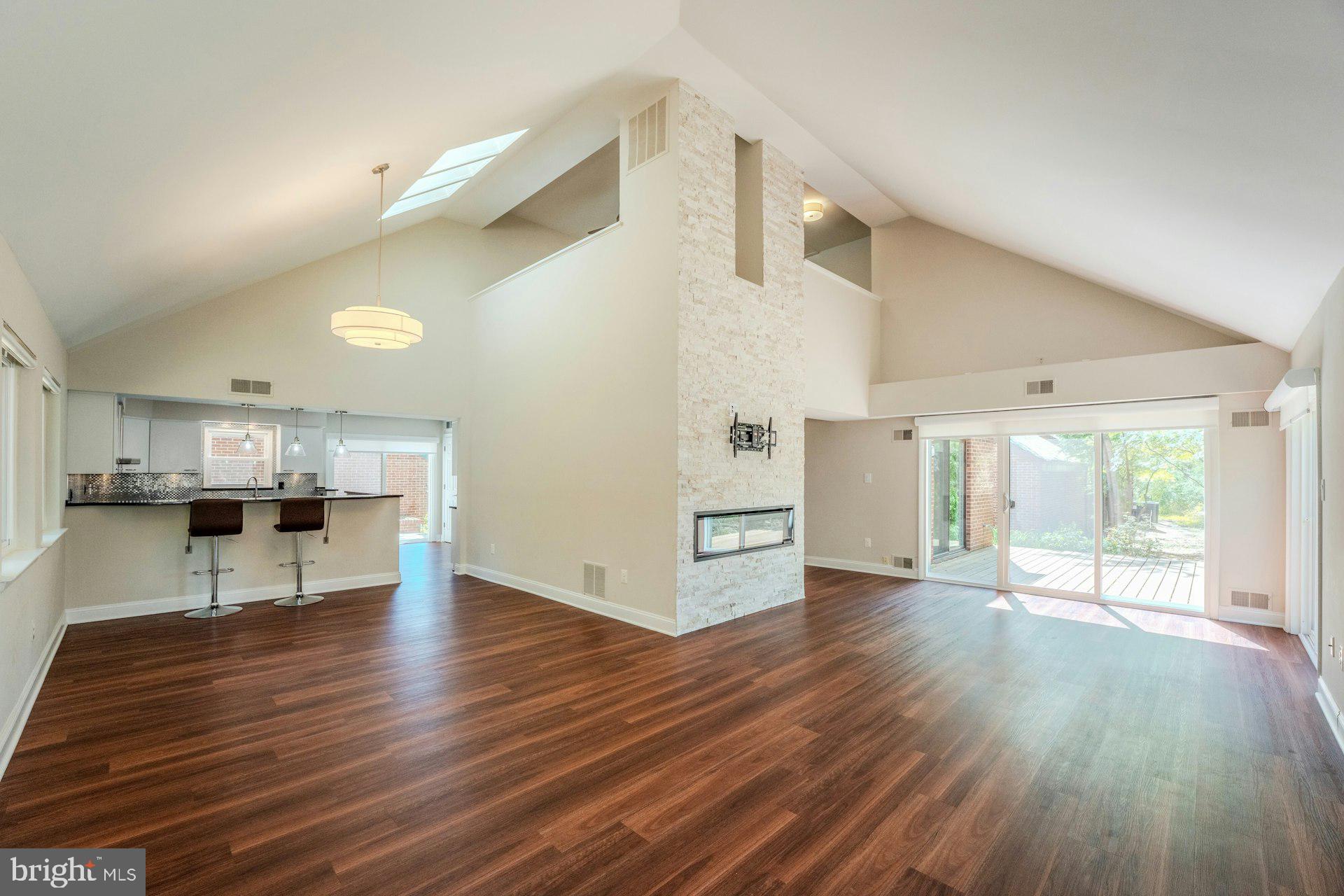 11310 HARBORSIDE CLUSTER