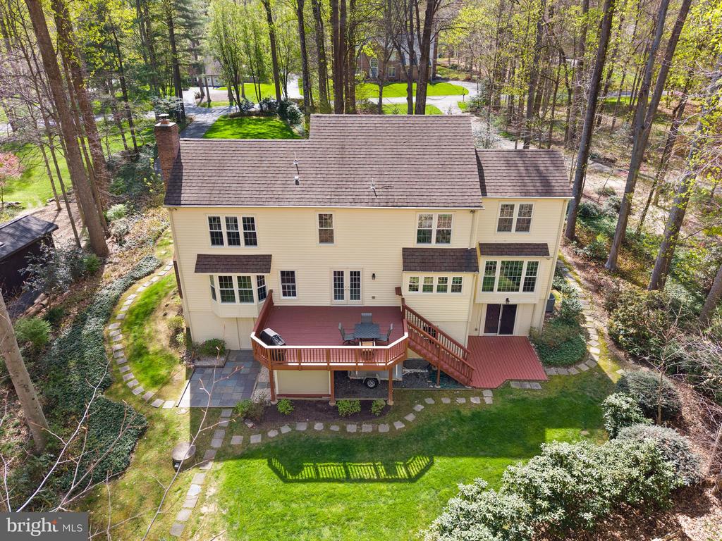 6823 BRIMSTONE LANE