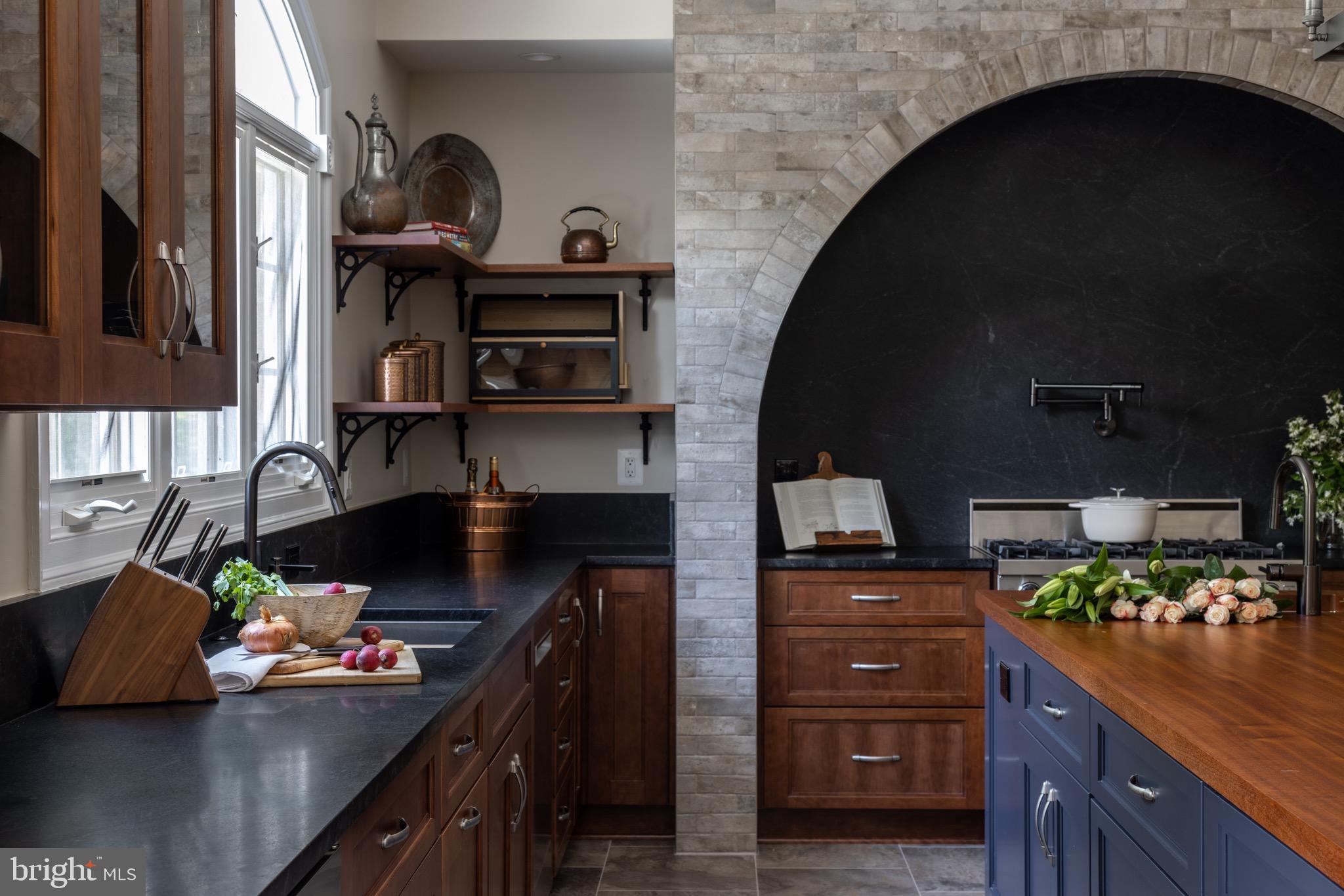 12820 DUNVEGAN DRIVE