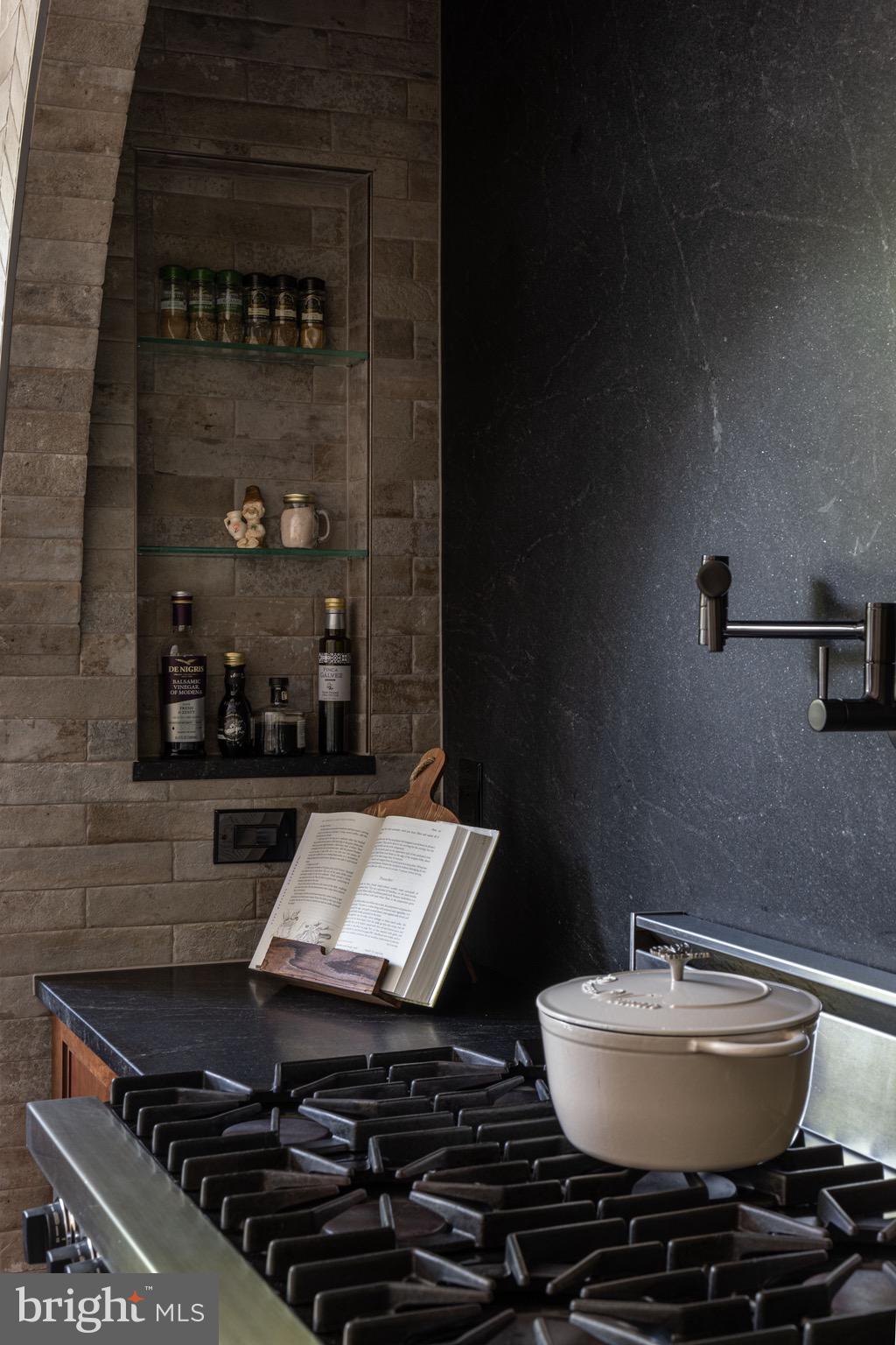 12820 DUNVEGAN DRIVE