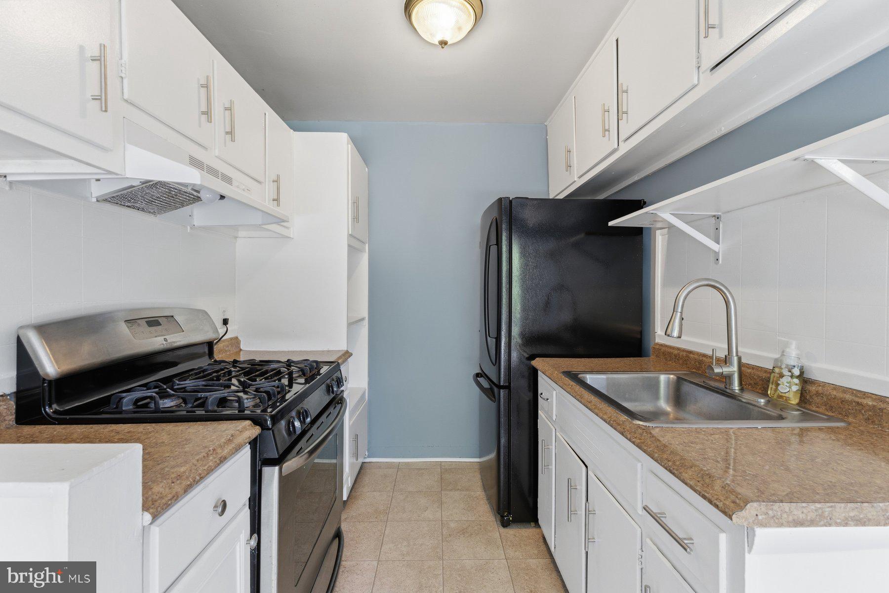 4903 AMERICANA DRIVE 107