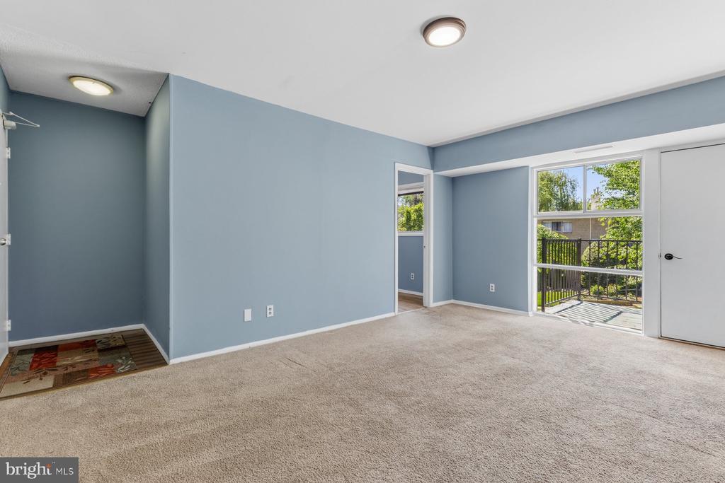 4903 AMERICANA DRIVE 107