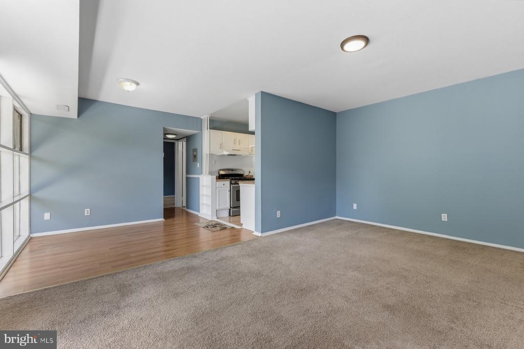 4903 AMERICANA DRIVE 107