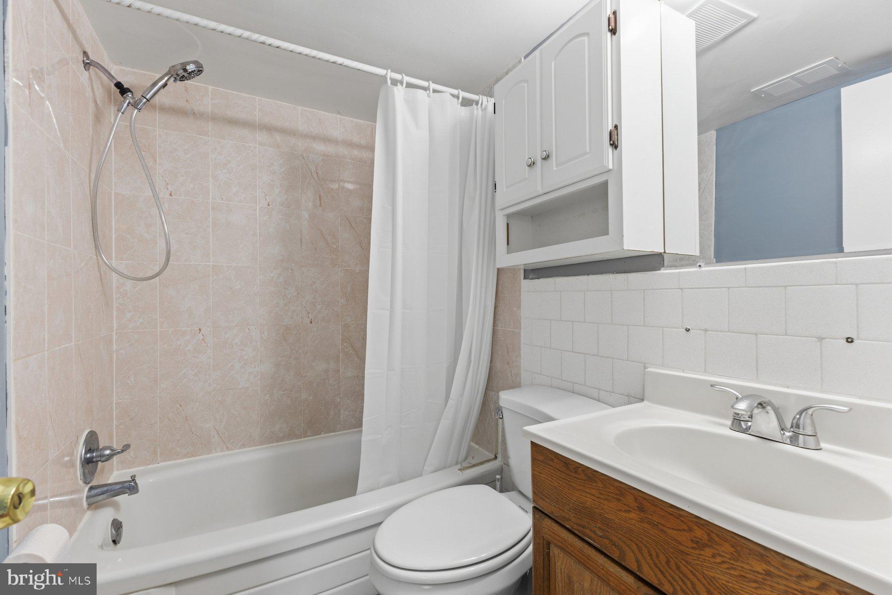 4903 AMERICANA DRIVE 107