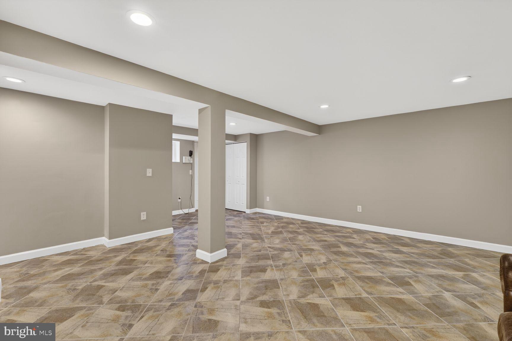 9534 BRADDOCK ROAD