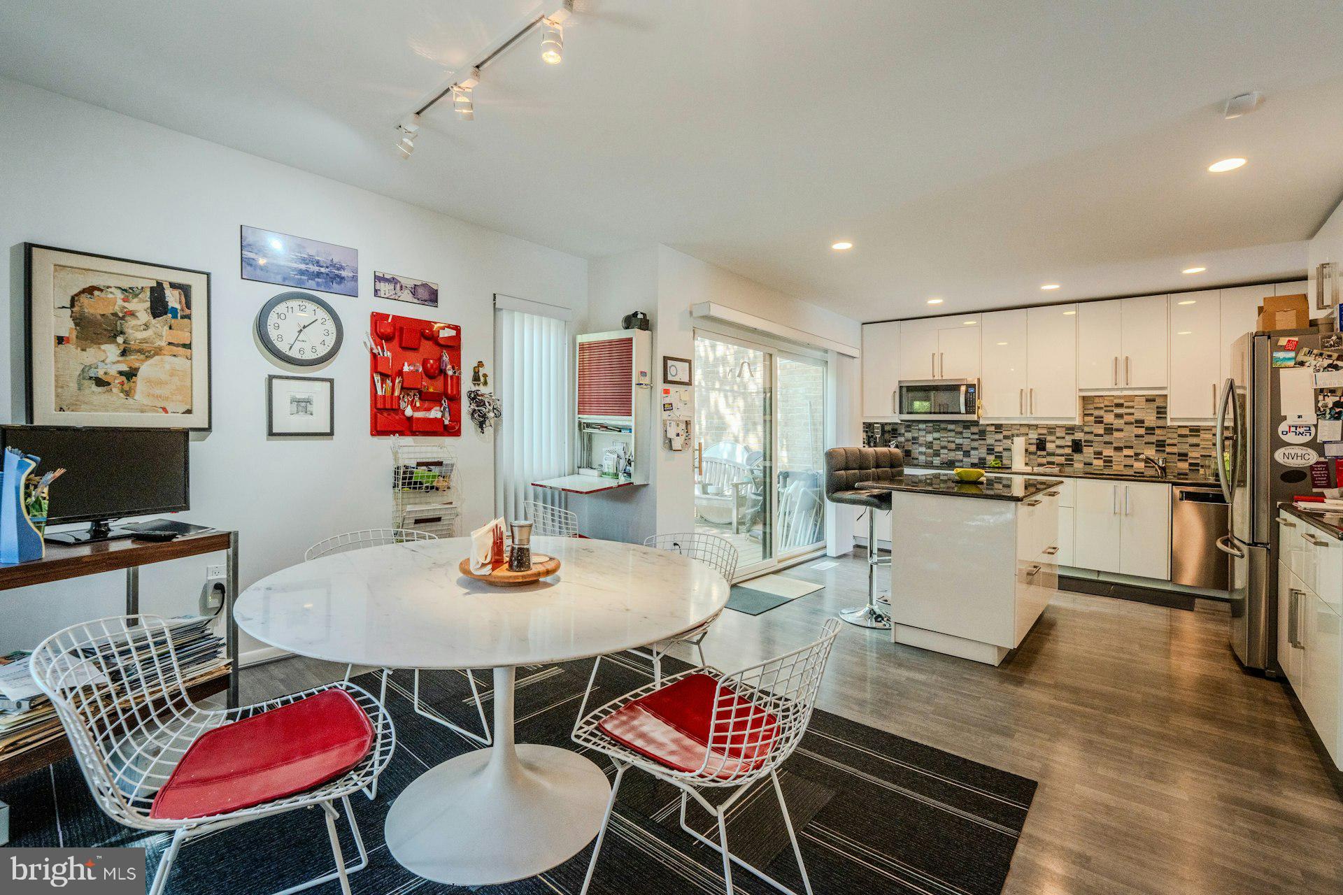 2013 LAKEWINDS DRIVE