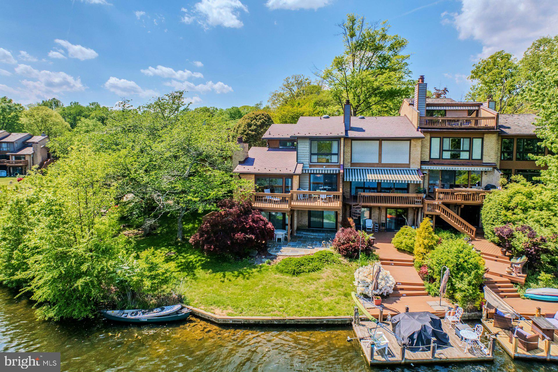 2013 LAKEWINDS DRIVE