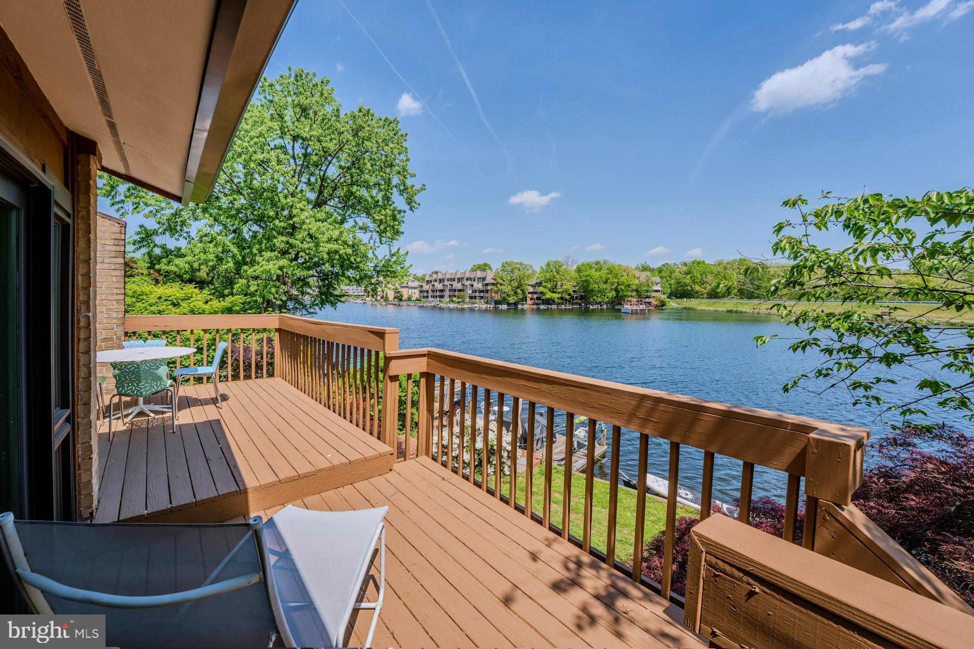 2013 LAKEWINDS DRIVE