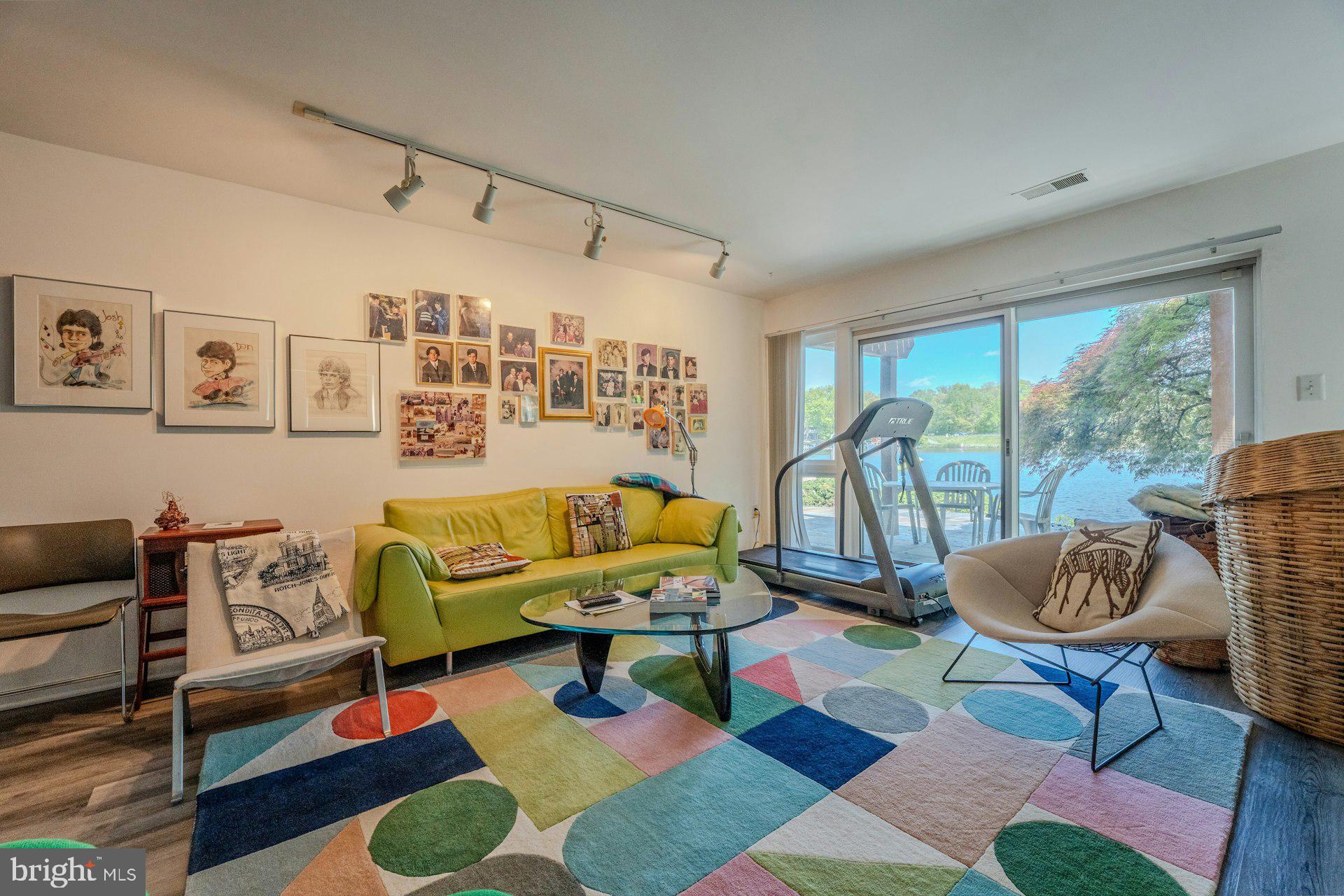 2013 LAKEWINDS DRIVE