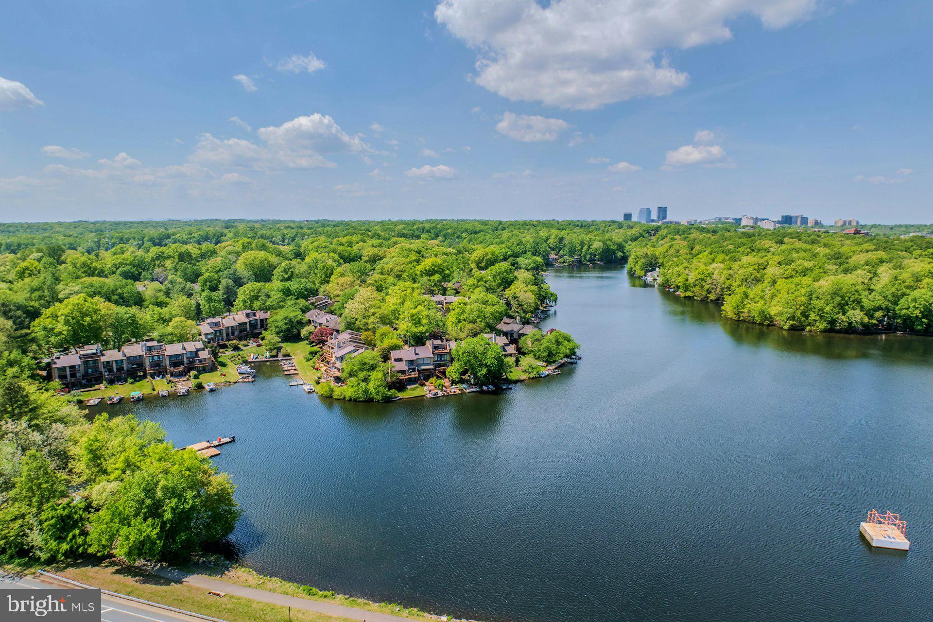 2013 LAKEWINDS DRIVE