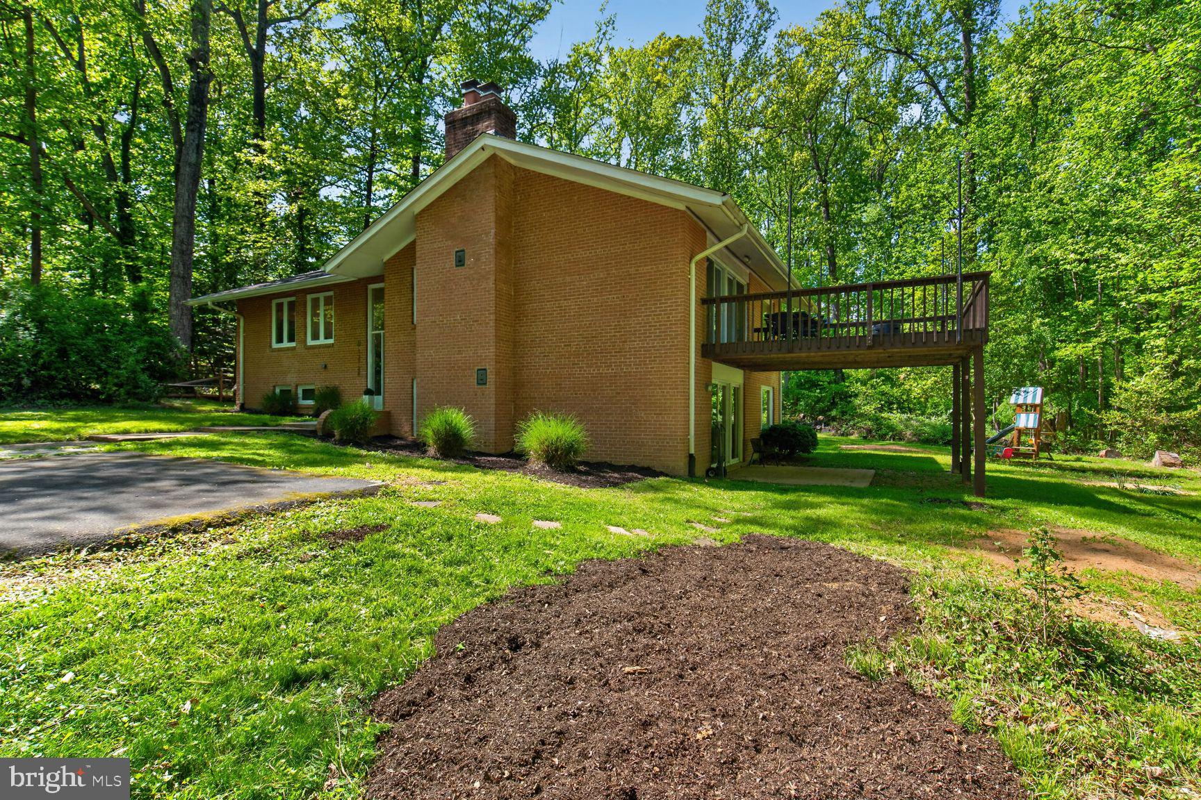 12128 BASSET LANE