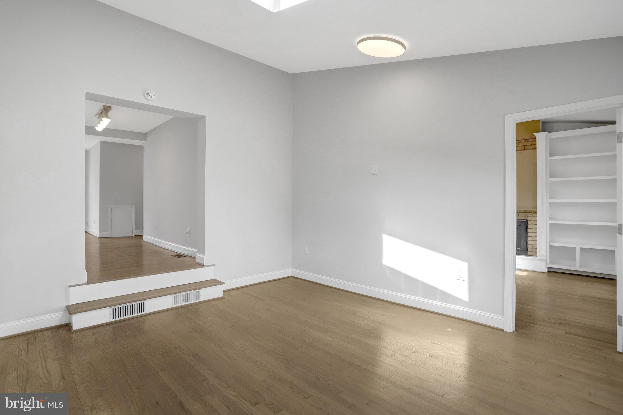 7909 MARTHA WASHINGTON STREET