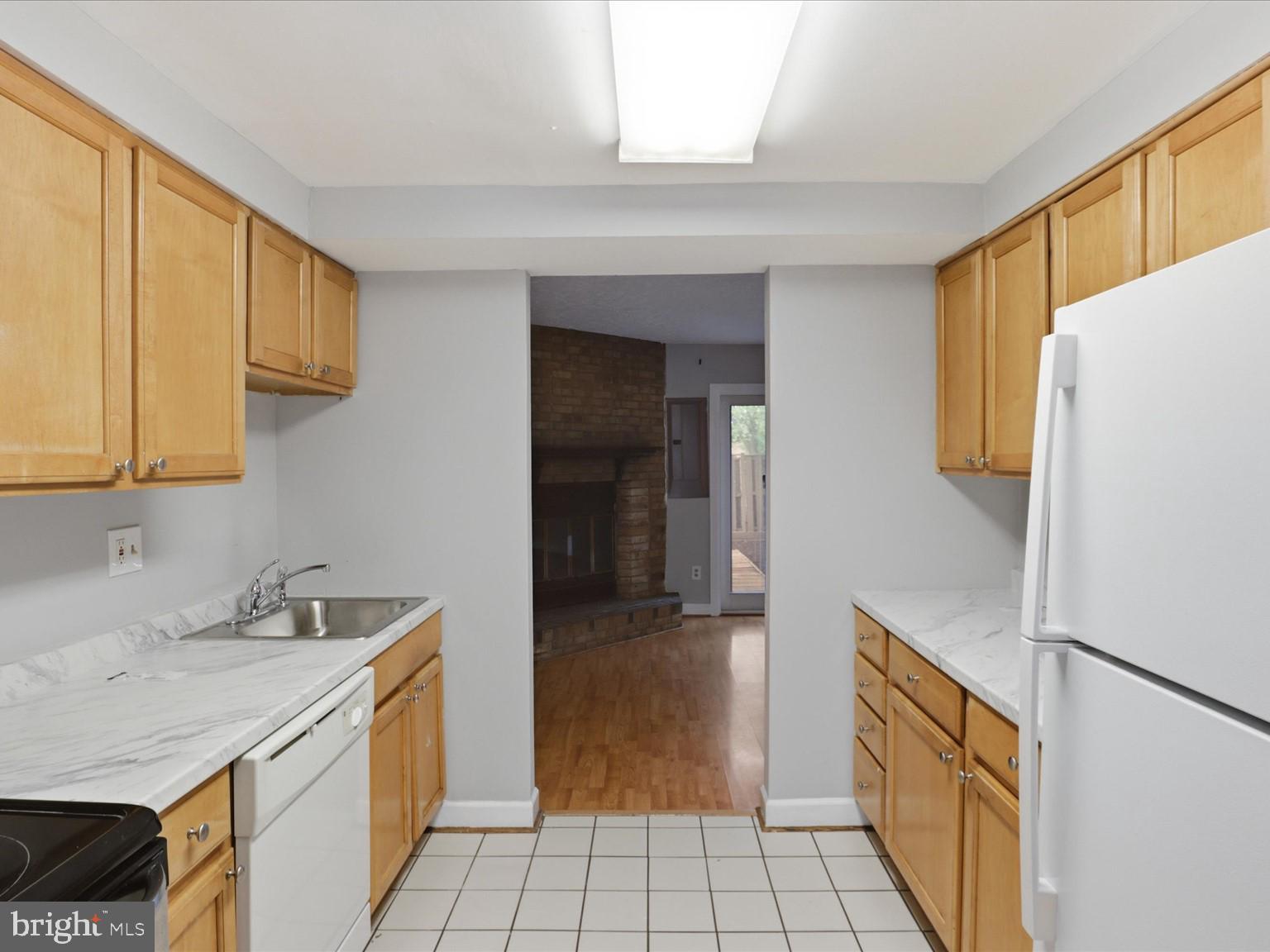 1145 AUTUMNHAZE COURT