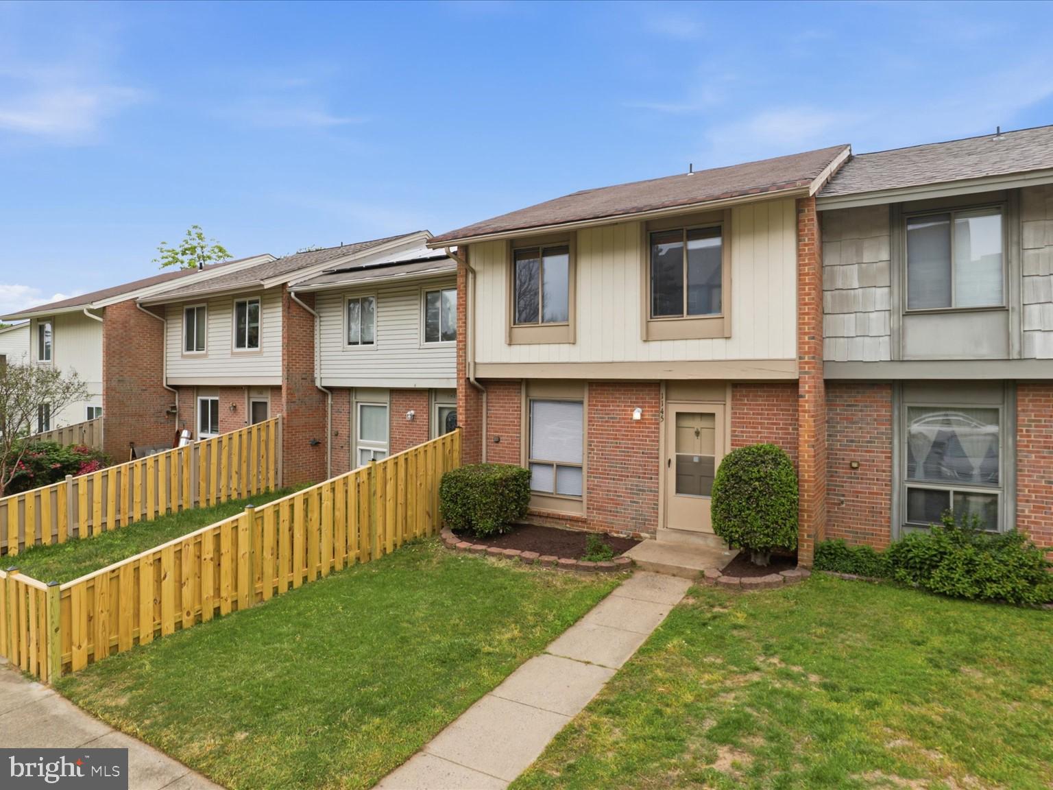 1145 AUTUMNHAZE COURT
