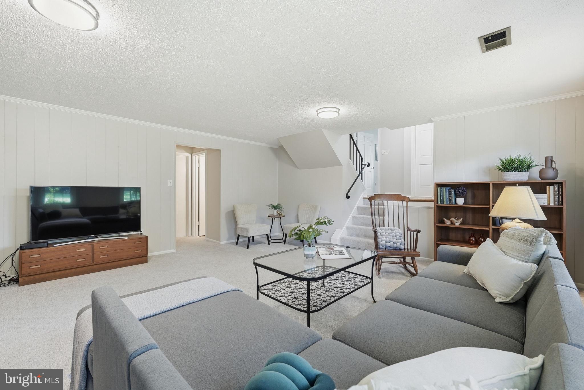 2327 RIVIERA DRIVE