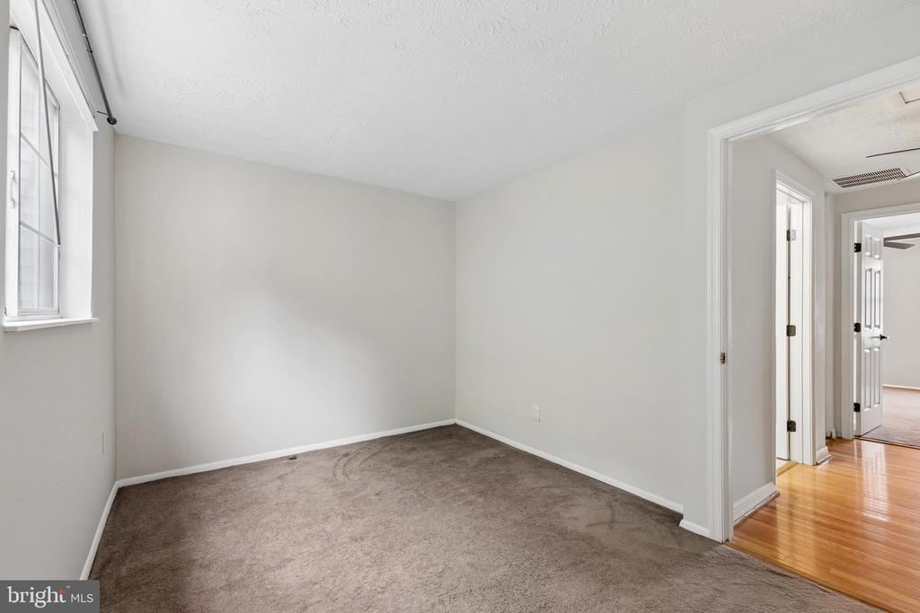 8317 BROOKVALE COURT