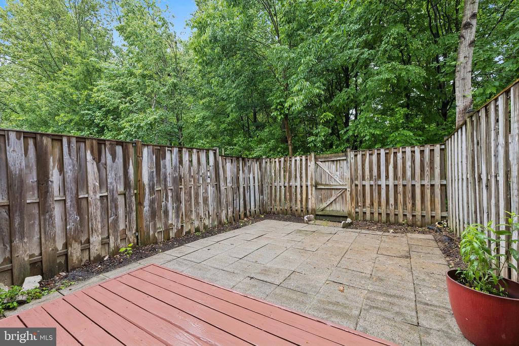 8317 BROOKVALE COURT